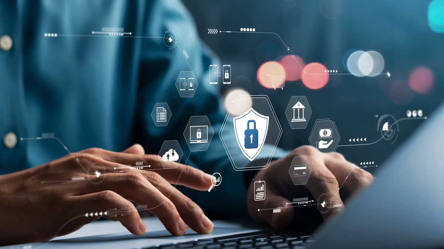 Защита в цифровую эпоху: Роль личного киберстрахования в борьбе с киберпреступлениями